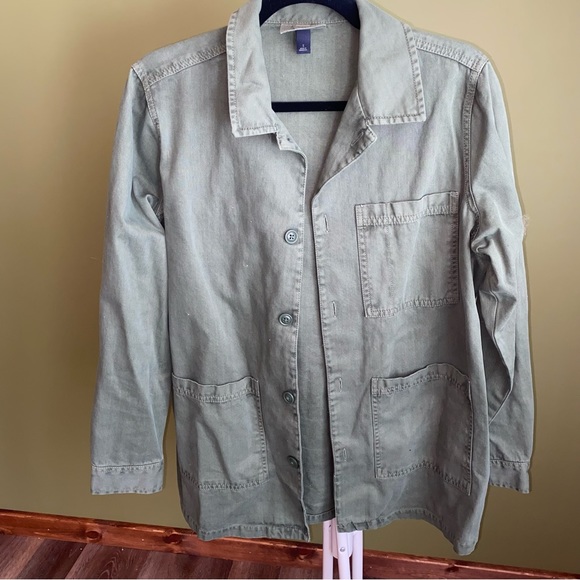 Green Lightweight Shacket - Picture 4 of 6